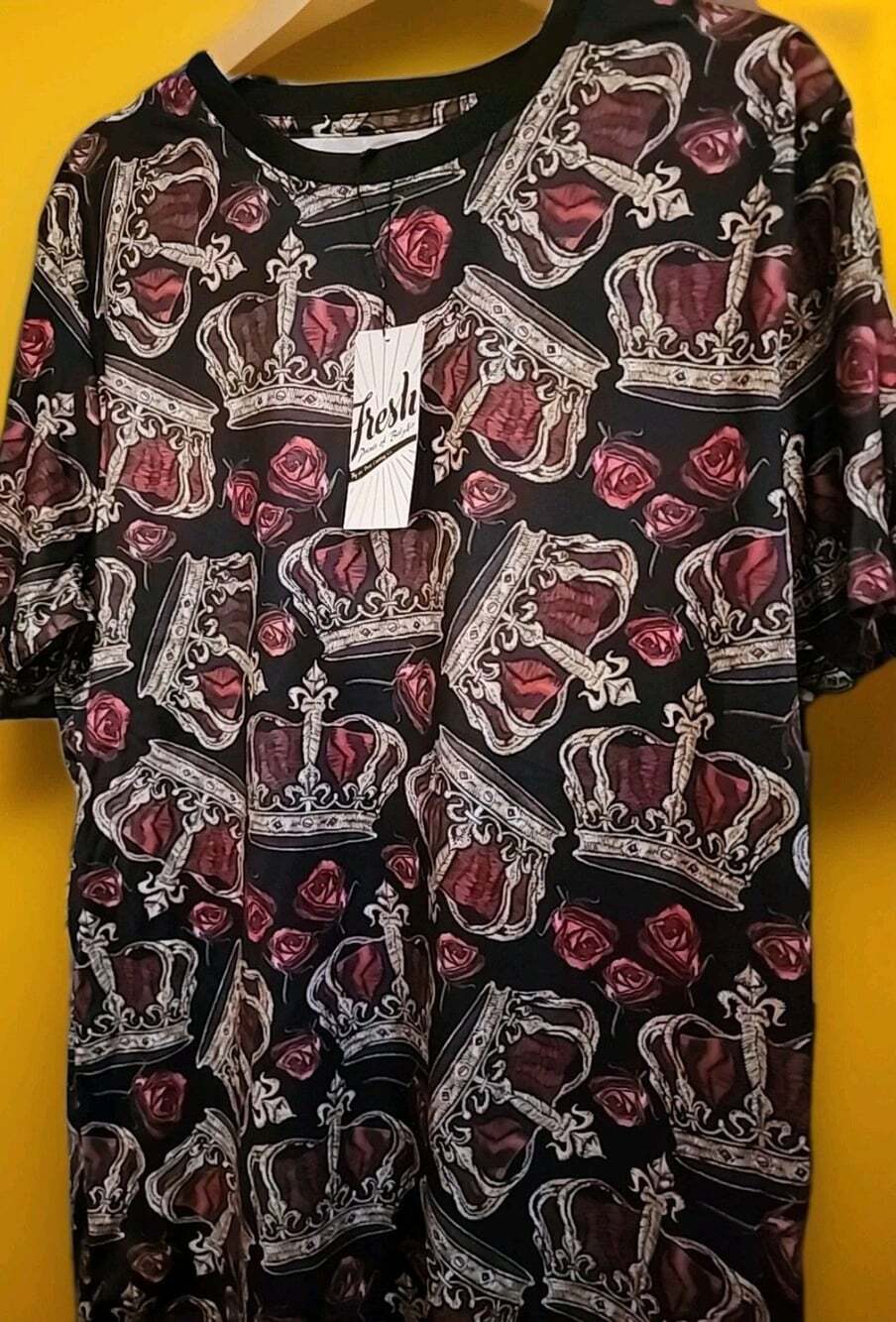 Fresh Prints Of Bel Air By Drill Clothing Co Crowns Roses Large New NWT B7